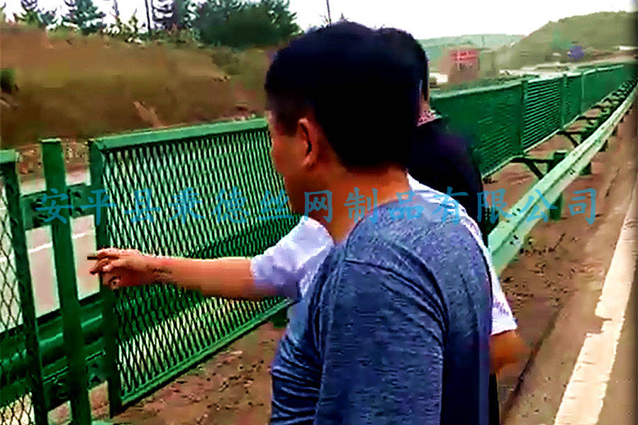 榮烏高速護欄網(wǎng)